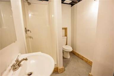 Main picture of 1001 South I Street - A