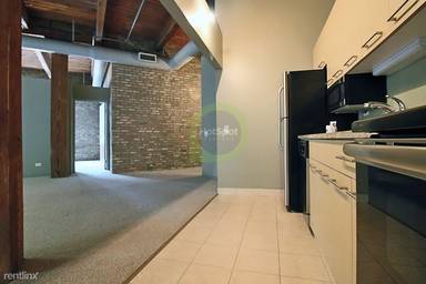 Main picture of River West Lofts