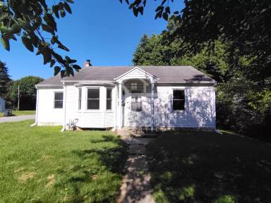 Main picture of 1925 Euclid Dr