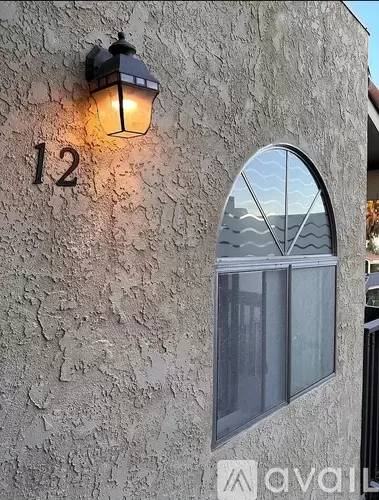 Main picture of 8475 Avenida Angulia