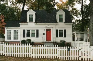Main picture of 2706 Pope Dr