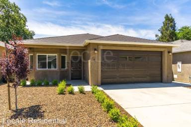 Main picture of 5 Redding Ct