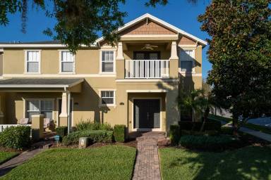 Main picture of 9102 Sabal Pine Way