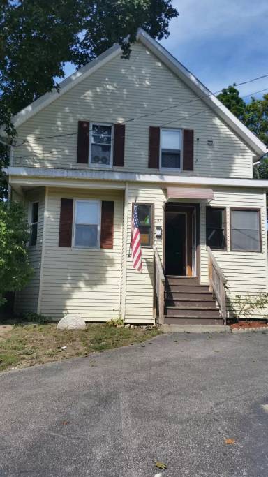 Main picture of 29 Granite St.
