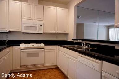 Main picture of 2579 Park Blvd