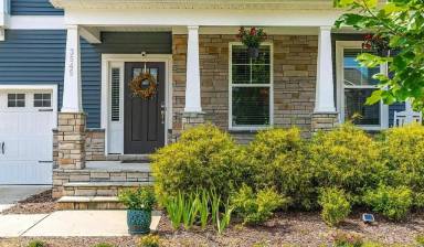 Main picture of 3545 S Beaver Ln