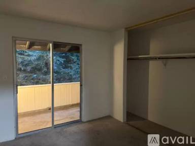 Main picture of 410 W Winnie Ln