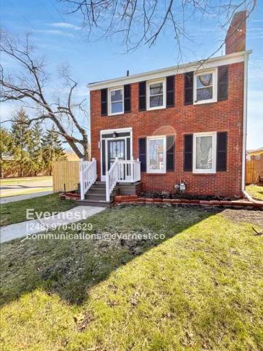 Main picture of 18514 Manor St