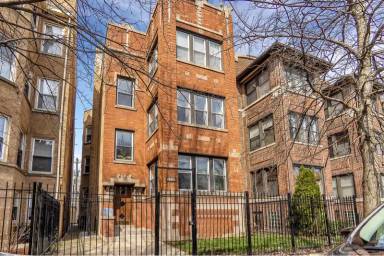 Main picture of 7730 N Paulina St