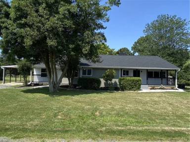 Main picture of 4706 Maxwell Rd