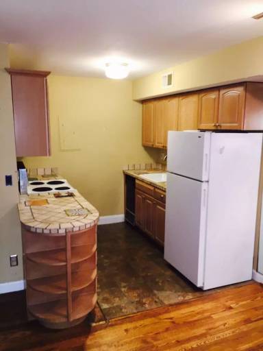 Main picture of 400 Queens Rd