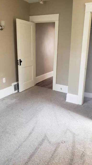 Main picture of 1222 W 26th St