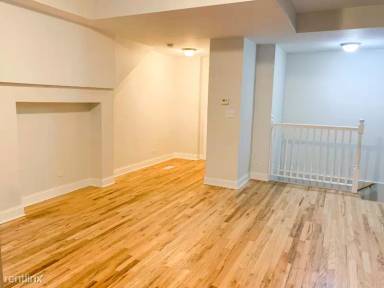 Main picture of 1200 W Pratt Blvd