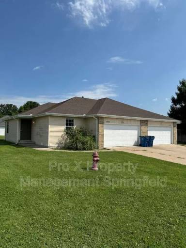 Main picture of 2000 Southfork Dr