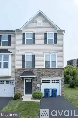 Main picture of 117 Old Cedarbrook Rd