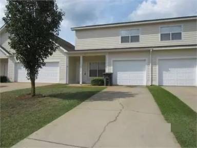 Main picture of Courtyard Subdivision