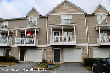 Main picture of 1312 Victorian Village Dr
