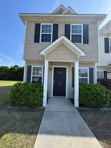 Main picture of 203 Lanieve Ct