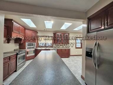 Main picture of 426 Amherst Ave
