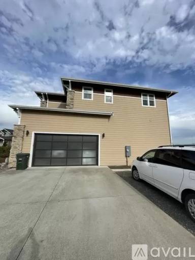 Main picture of 5649 Ariel Ct