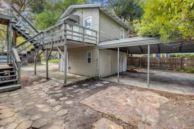 Main picture of 2303 College St
