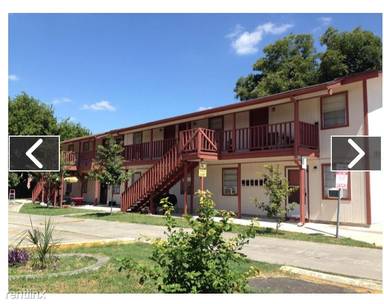 Main picture of 1326 S Saint Marys St