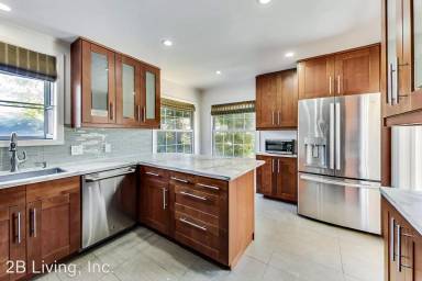 Main picture of 23 Ensenada Rd