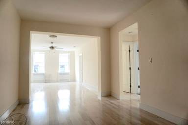 Main picture of 165 E 19th St Apartments