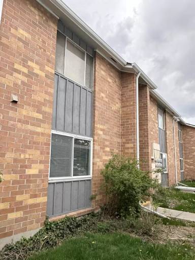 Main picture of 1625 N Murray Blvd