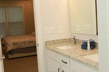 Main picture of 1727 Grace Ln