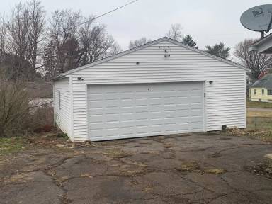 Main picture of 60 W Cook Rd