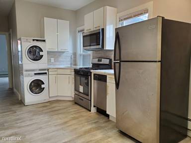 Main picture of 64 Newkirk St