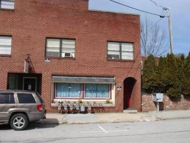 Main picture of 34 Water St