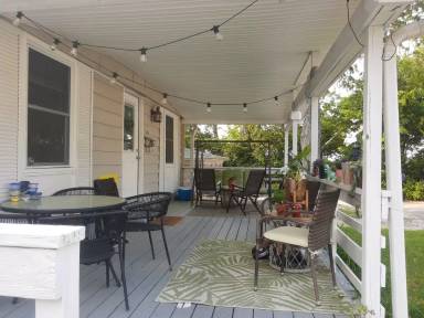 Main picture of 421 N Clark St