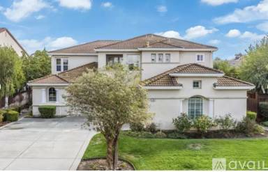 Main picture of 150 Tarragon Ave