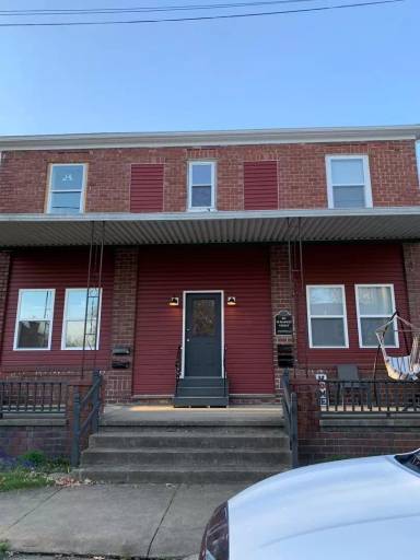 Main picture of 801 W Market St