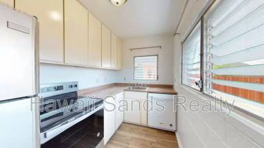 Main picture of 3331B Hayden St