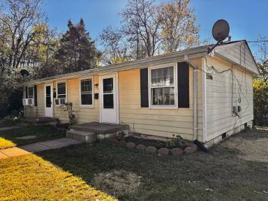 Main picture of 1506 6th St SE