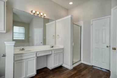 Main picture of 1601 Cindy Ct