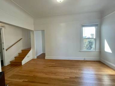 Main picture of 43 Vicksburg St