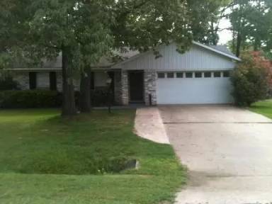 Main picture of 114 Mill Creek Ln