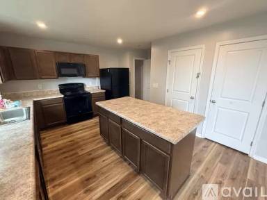 Main picture of 4133 Chambord Dr