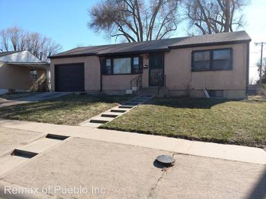 Main picture of 1635 Horseshoe Dr