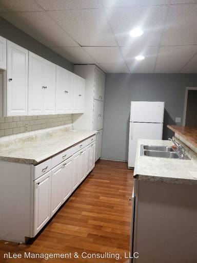 Main picture of 1852 Clay St