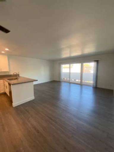Main picture of 1625 Redondo Ave