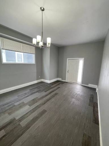 Main picture of 339 W 32nd St