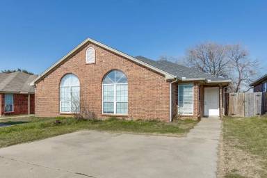 Main picture of 1711 Tina Marie Rd