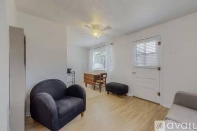 Main picture of 2701 Christine St NE