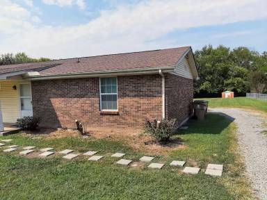 Main picture of 408 Mason Ln