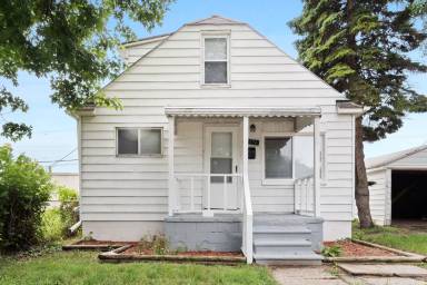 Main picture of 11376 Rivard Ave